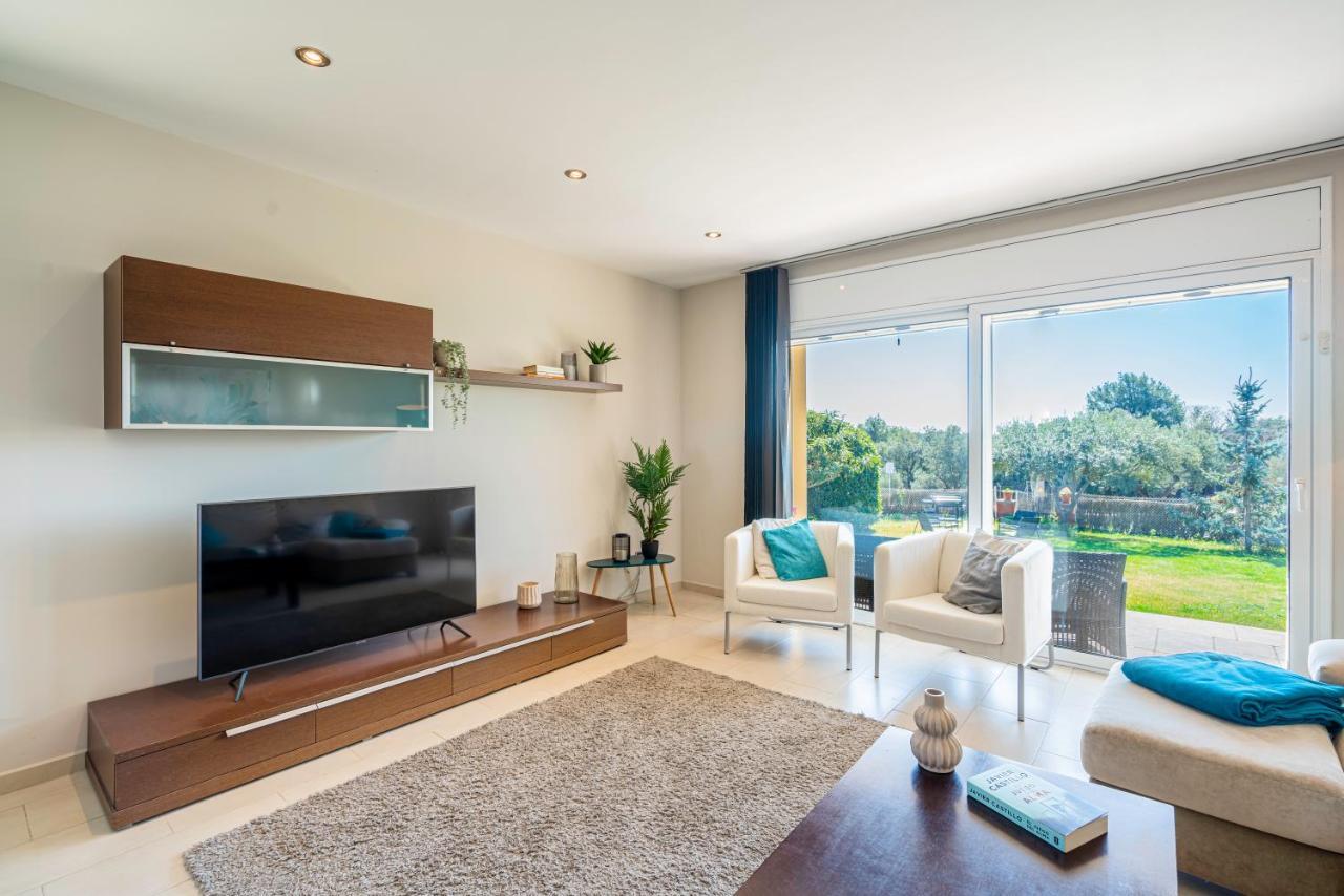Casa Familiar Con Piscina Villa Llica d'Amunt Buitenkant foto